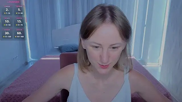 LuluChiiii online show from 09-23-25, 10:11