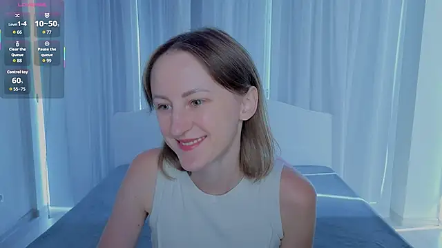 LuluChiiii online show from 09-14-25, 10:37