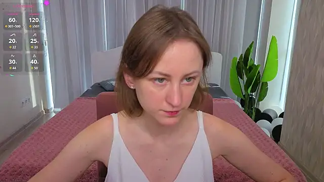 LuluChiiii online show from 11-27-25, 10:48