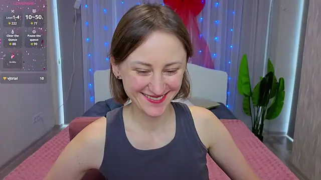 LuluChiiii online show from 12-22-25, 11:10