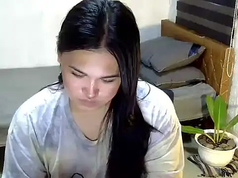 Snapshot of Annierose_ts chatting on 10-05-25, 10:00 Annierose ts online show from 10-05-25, 10:00