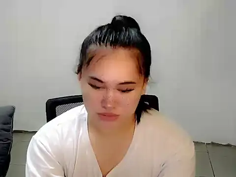 Annierose ts online show from 11-04-25, 06:44