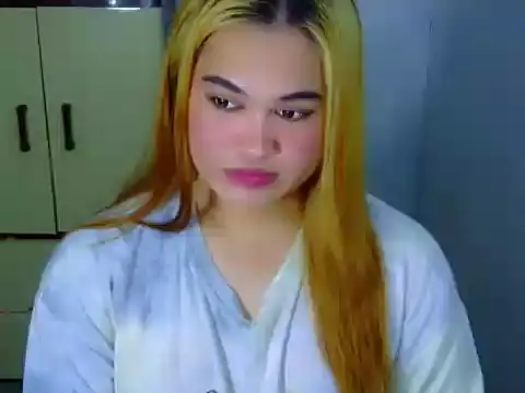 Snapshot of Annierose_ts chatting on 02-23-26, 05:02 Annierose ts online show from 02-23-26, 05:02