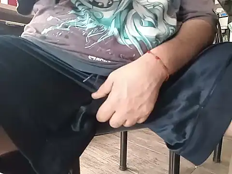 BabyBearMilk online show from 02-15-26, 06:07