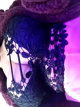 Snapshot of Minoch-arab chatting on 03-27-26, 11:44 Minoch-arab online show from 03-27-26, 11:44