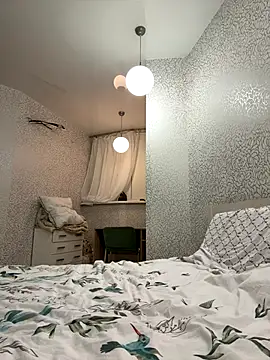 SakuraSara online show from 11-17-25, 05:06