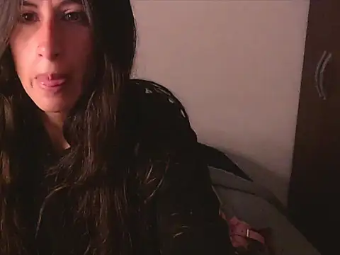 Snapshot of NathaSlave chatting on 02-18-26, 06:55 NathaSlave online show from 02-18-26, 06:55