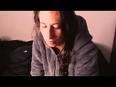 Snapshot of NathaSlave chatting on 01-16-26, 09:02 NathaSlave online show from 01-16-26, 09:02