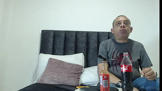 GabrielandAbigail online show from 11-22-25, 02:38