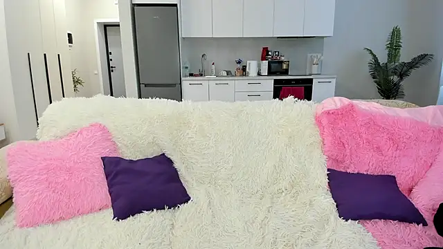 Mila killa online show from 02-18-26, 01:47