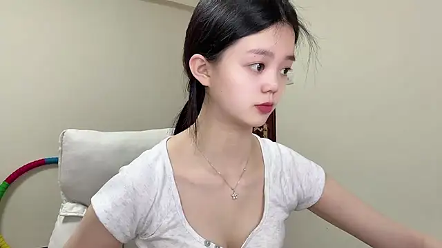 Nicole-13 online show from 04-25-26, 12:30