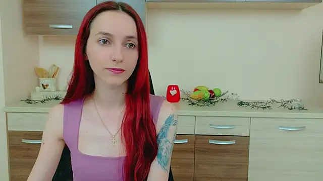 Julia Jae online show from 04-08-26, 06:15