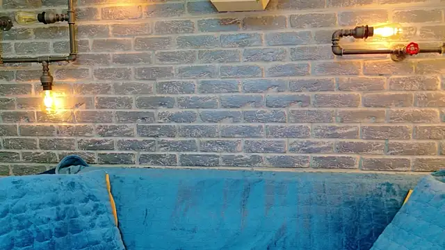 Julia Jae online show from 07-04-26, 05:25