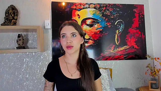 aitana baker  online show from 02-10-26, 04:00