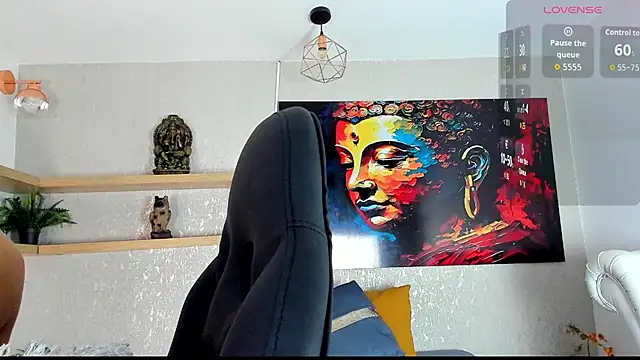 aitana baker  online show from 04-01-26, 02:57