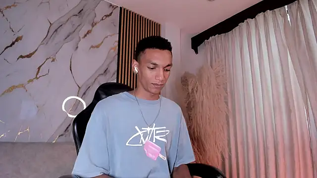 JulienSaint online show from 07-10-26, 12:05