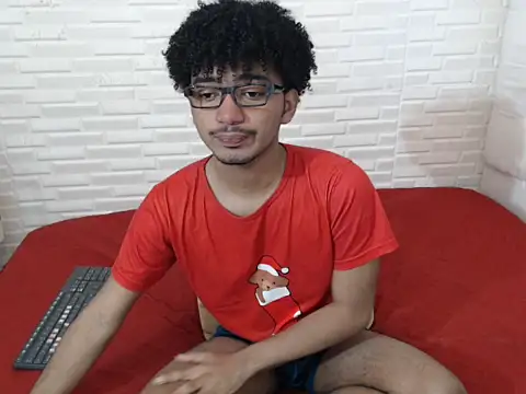 felipecams123 online show from 09-21-25, 01:55