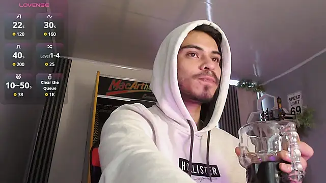 Bastian MCcormick online show from 12-20-25, 12:19