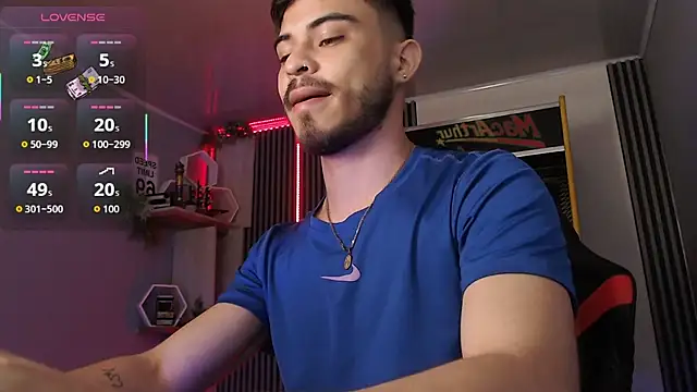 Snapshot of Bastian_MCcormick chatting on 01-15-26, 12:08 Bastian MCcormick online show from 01-15-26, 12:08