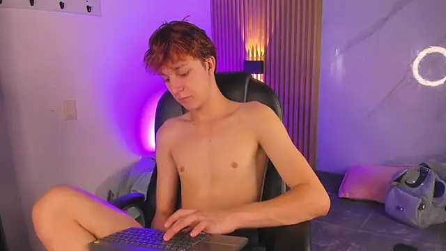 Snapshot of IM_DAREN chatting on 04-11-26, 03:25 IM DAREN online show from 04-11-26, 03:25