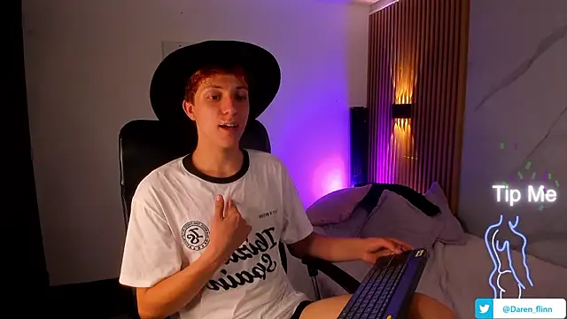 Snapshot of IM_DAREN chatting on 03-29-26, 04:14 IM DAREN online show from 03-29-26, 04:14