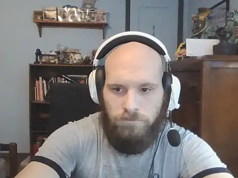 PDrents online show from 12-21-25, 05:47