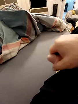 nikfu274 online show from 04-11-26, 04:54