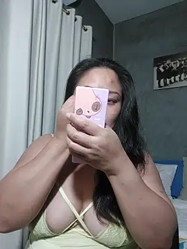 Snapshot of jengrey chatting on 02-02-26, 02:05 jengrey online show from 02-02-26, 02:05