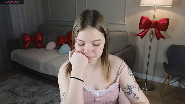 patriciapink online show from 02-19-26, 08:11