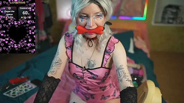 Dia Angel online show from 02-06-26, 08:27