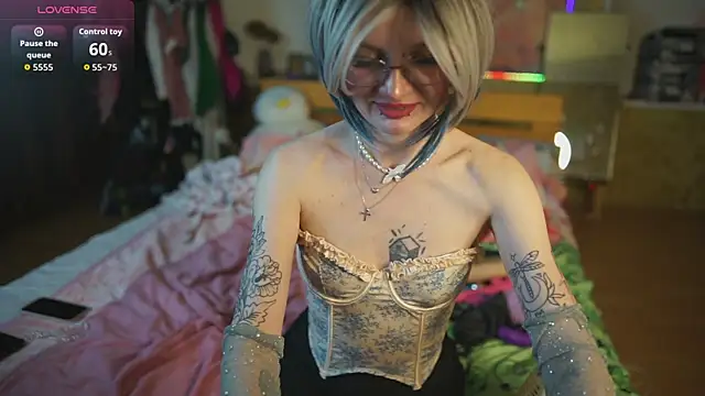 Dia Angel online show from 04-13-26, 08:13