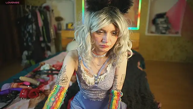 Dia Angel online show from 05-12-26, 07:42