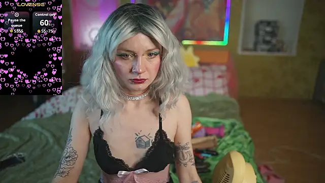 Dia Angel online show from 02-15-26, 07:46