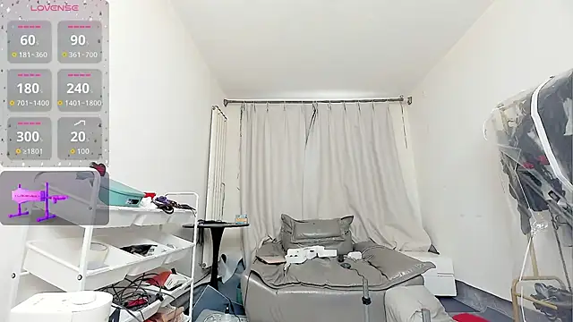 Snapshot of fox-yiyi chatting on 02-28-26, 08:03 fox-yiyi online show from 02-28-26, 08:03