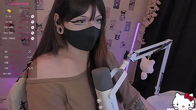 -Nanamin- online show from 05-21-26, 10:40