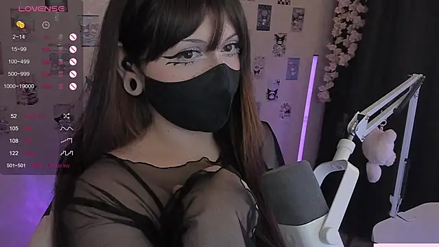 -Nanamin- online show from 05-25-26, 10:30