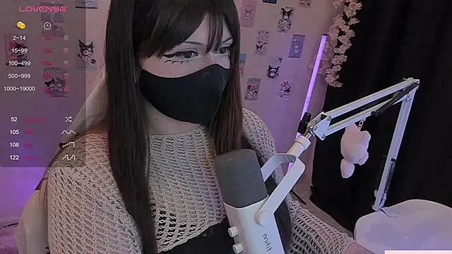 -Nanamin- online show from 05-18-26, 07:51