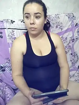 CutieMarine online show from 10-21-25, 08:36