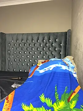 Kikie23 online show from 11-12-25, 03:05