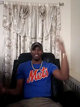 Snapshot of lathadon chatting on 01-19-26, 07:23 lathadon online show from 01-19-26, 07:23