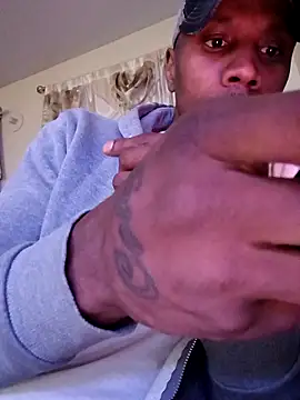 Snapshot of lathadon chatting on 04-08-26, 03:41 lathadon online show from 04-08-26, 03:41