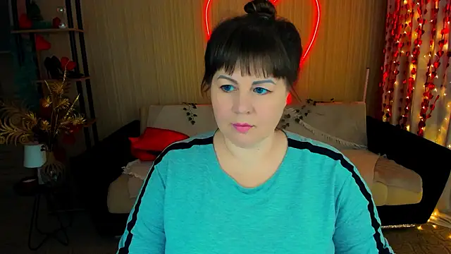 CrystaalStaar online show from 03-19-26, 06:30