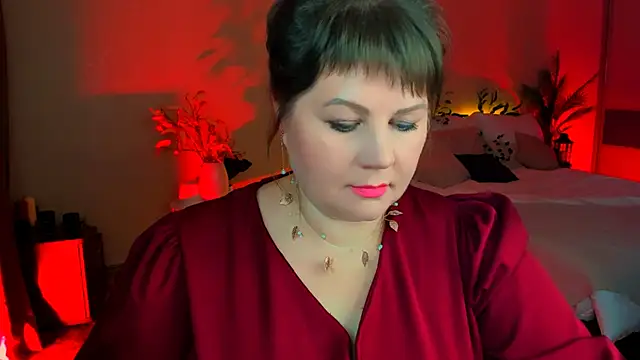 CrystaalStaar online show from 11-20-25, 06:41