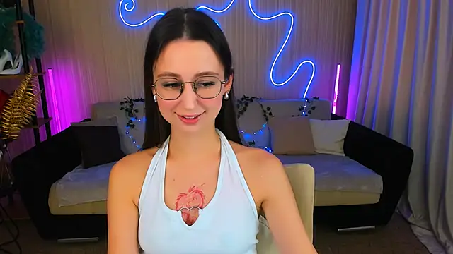 YourLovellyStory online show from 09-18-25, 11:24