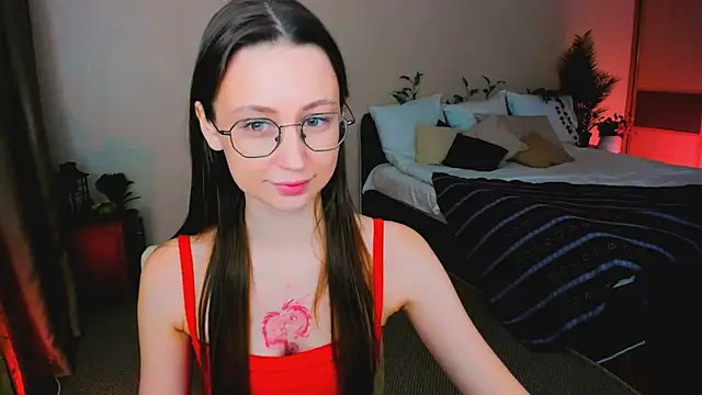 YourLovellyStory online show from 02-10-26, 10:25