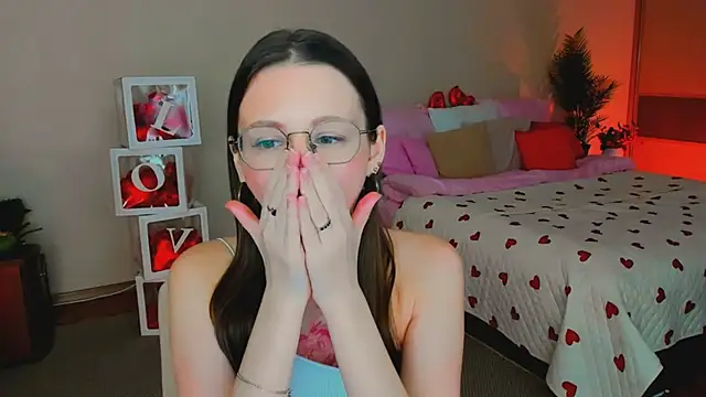 YourLovellyStory online show from 02-13-26, 12:05