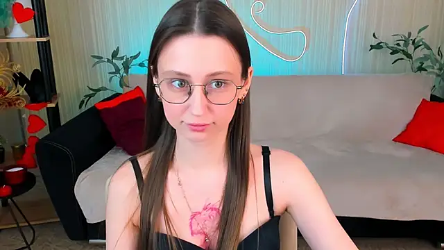 YourLovellyStory online show from 07-17-26, 12:35