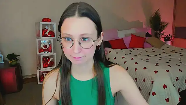 YourLovellyStory online show from 02-20-26, 12:07