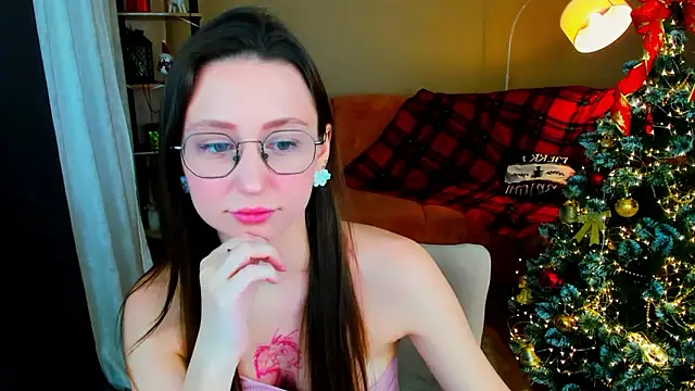 YourLovellyStory online show from 01-12-26, 11:17