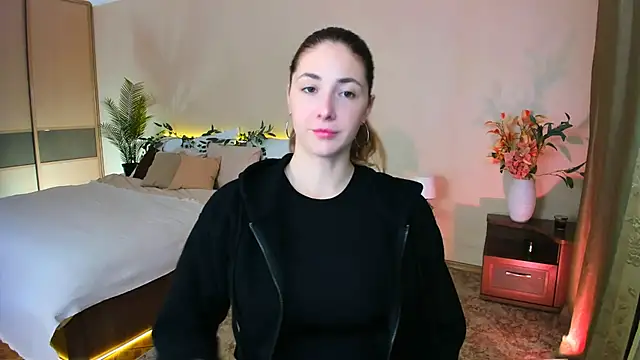 Snapshot of SensitiveSooul chatting on 09-25-25, 04:46 SensitiveSooul online show from 09-25-25, 04:46